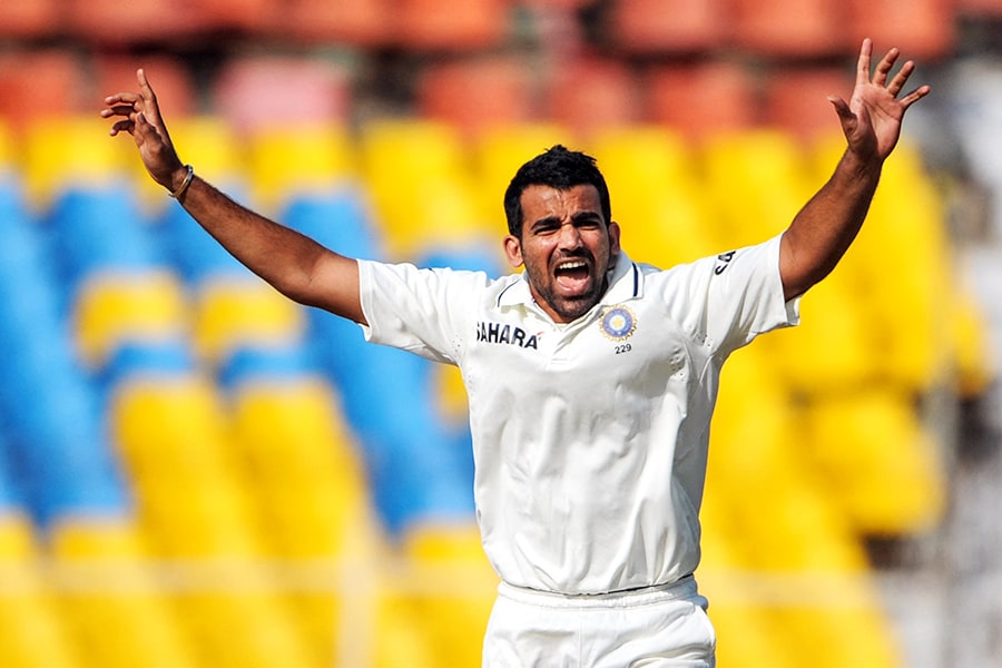 Most Wickets in Tests by left-arm seamers