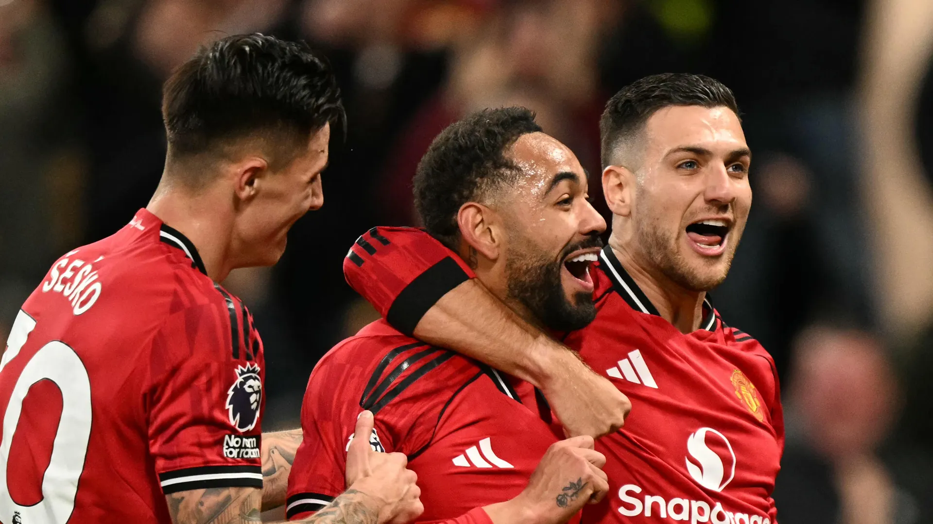 Manchester United vs Brighton, Premier League 2025-26 LIVE: Updates, scores, news and free commentary | Cunha scores for United; United 1-0 Brighton