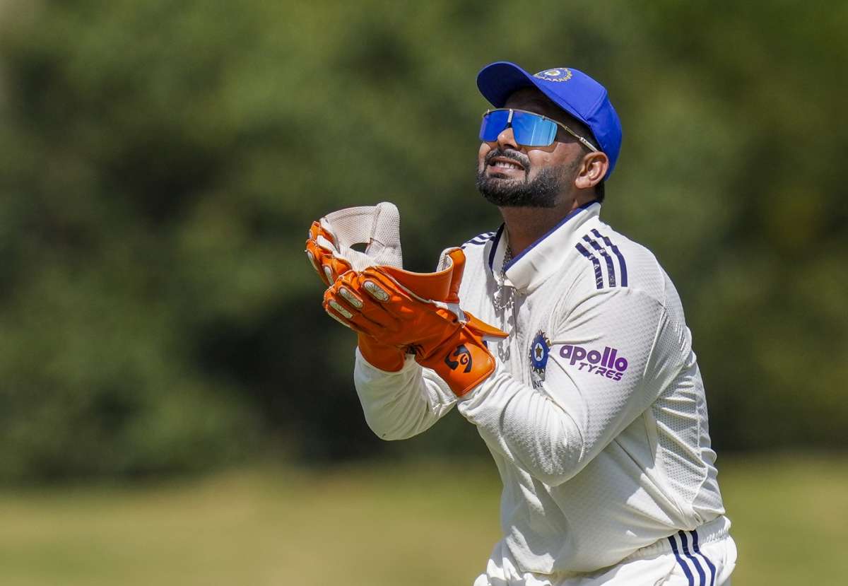 Rishabh Pant vs MS Dhoni: Comparison in Test cricket