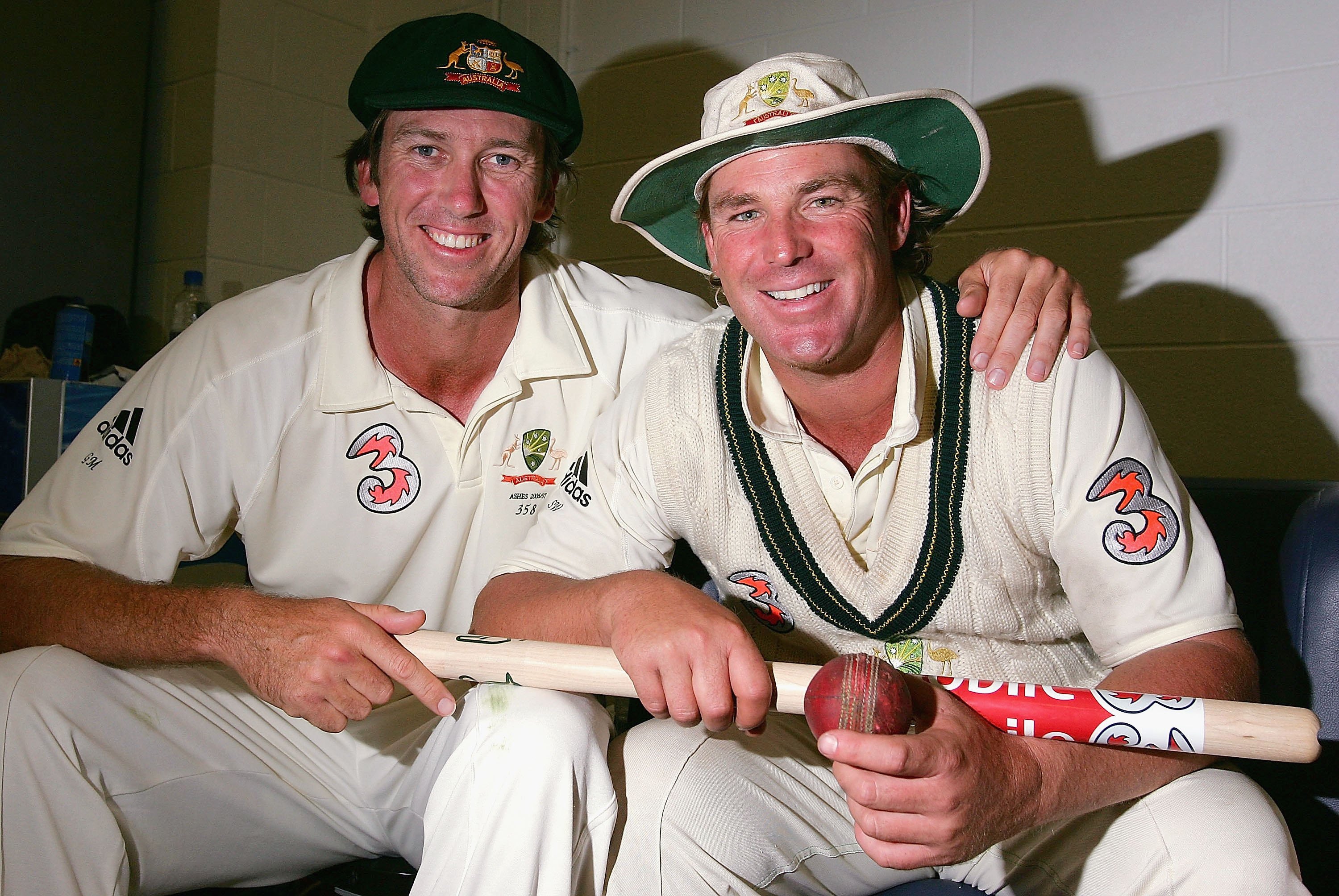 5 best cricketing friendships in cricket history - Shane Warne and Glenn McGrath | sportzpoint.com