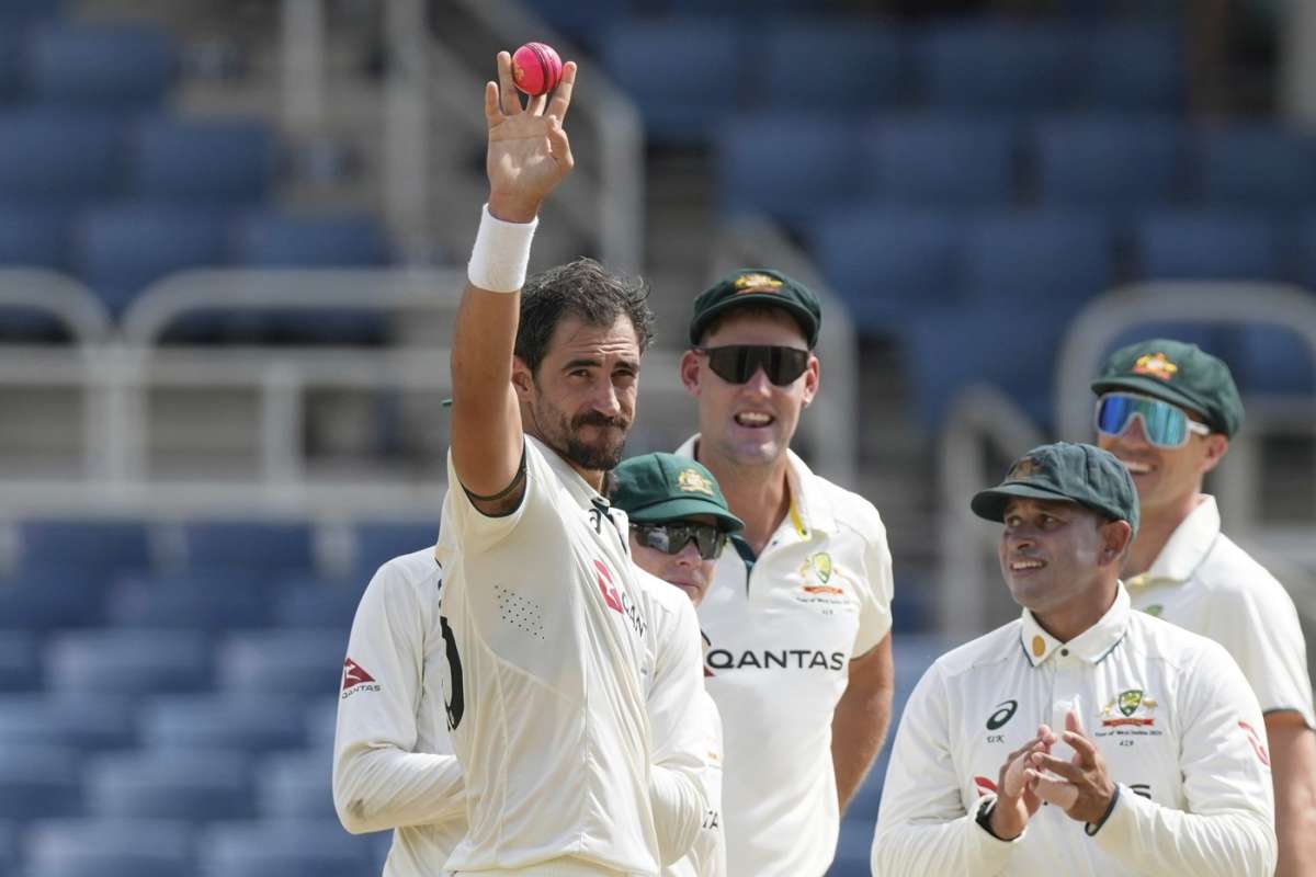 Most Wickets in Tests by left-arm seamers
