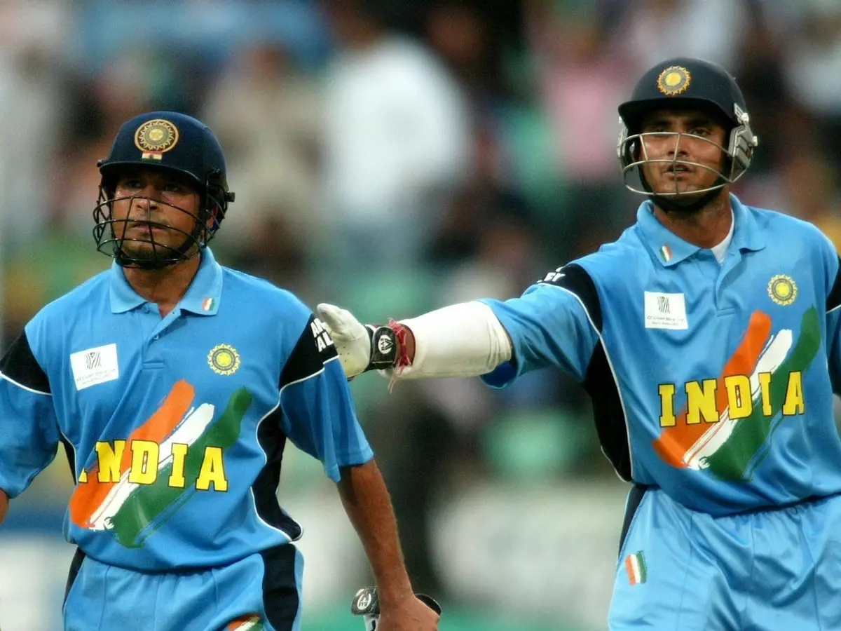 5 best cricketing friendships in cricket history - Sachin Tendulkar & Sourav Ganguly | sportzpoint.com