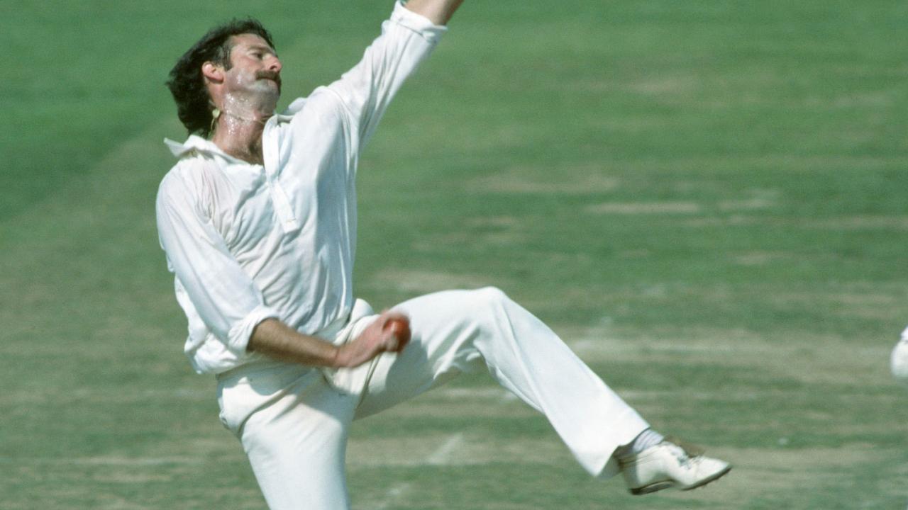 Longest wicket-taking streak in Tests among pacers