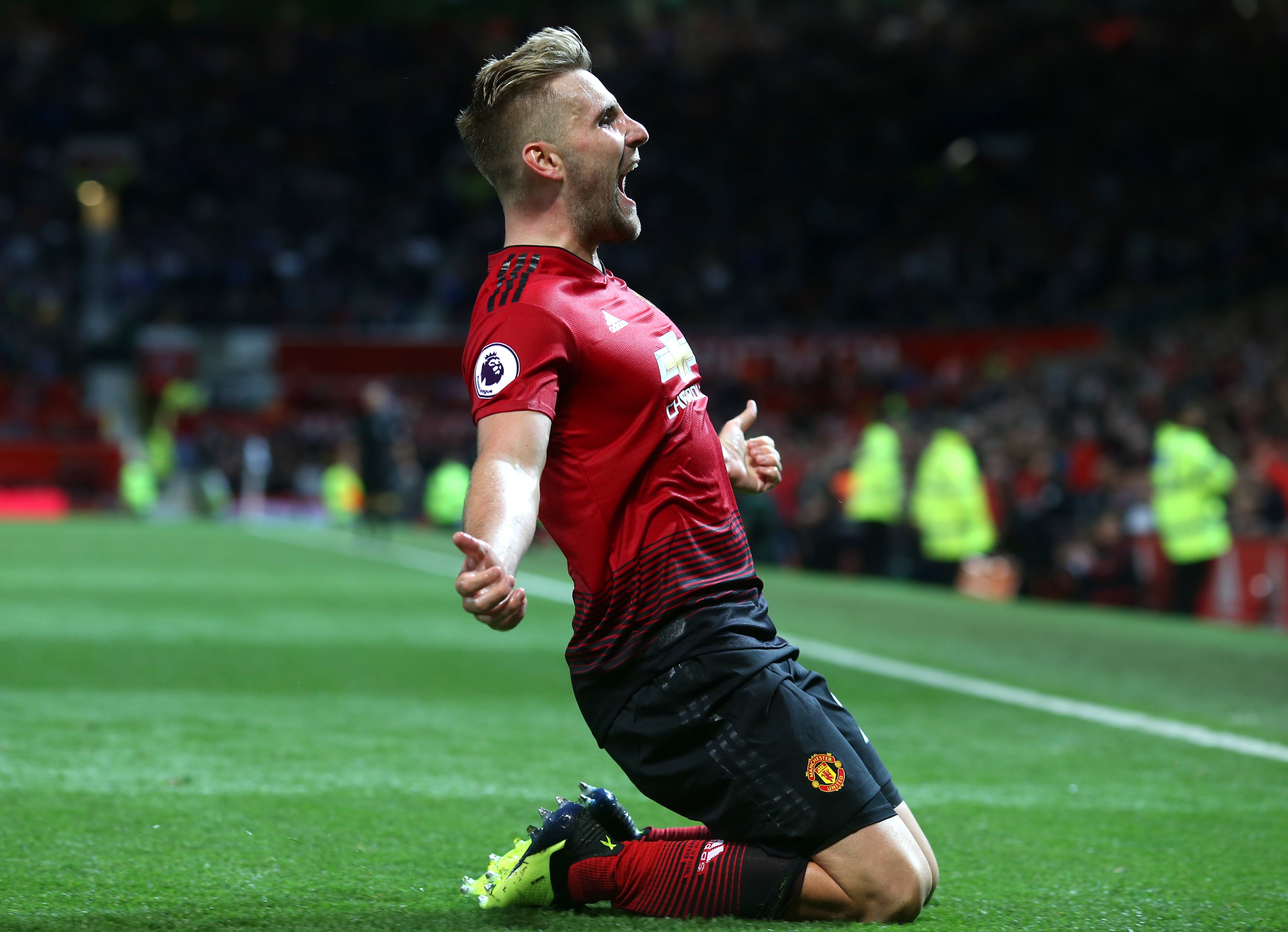 Luke Shaw was signed by Manchester United from Southampton for €37.5m | sportzpoint.com